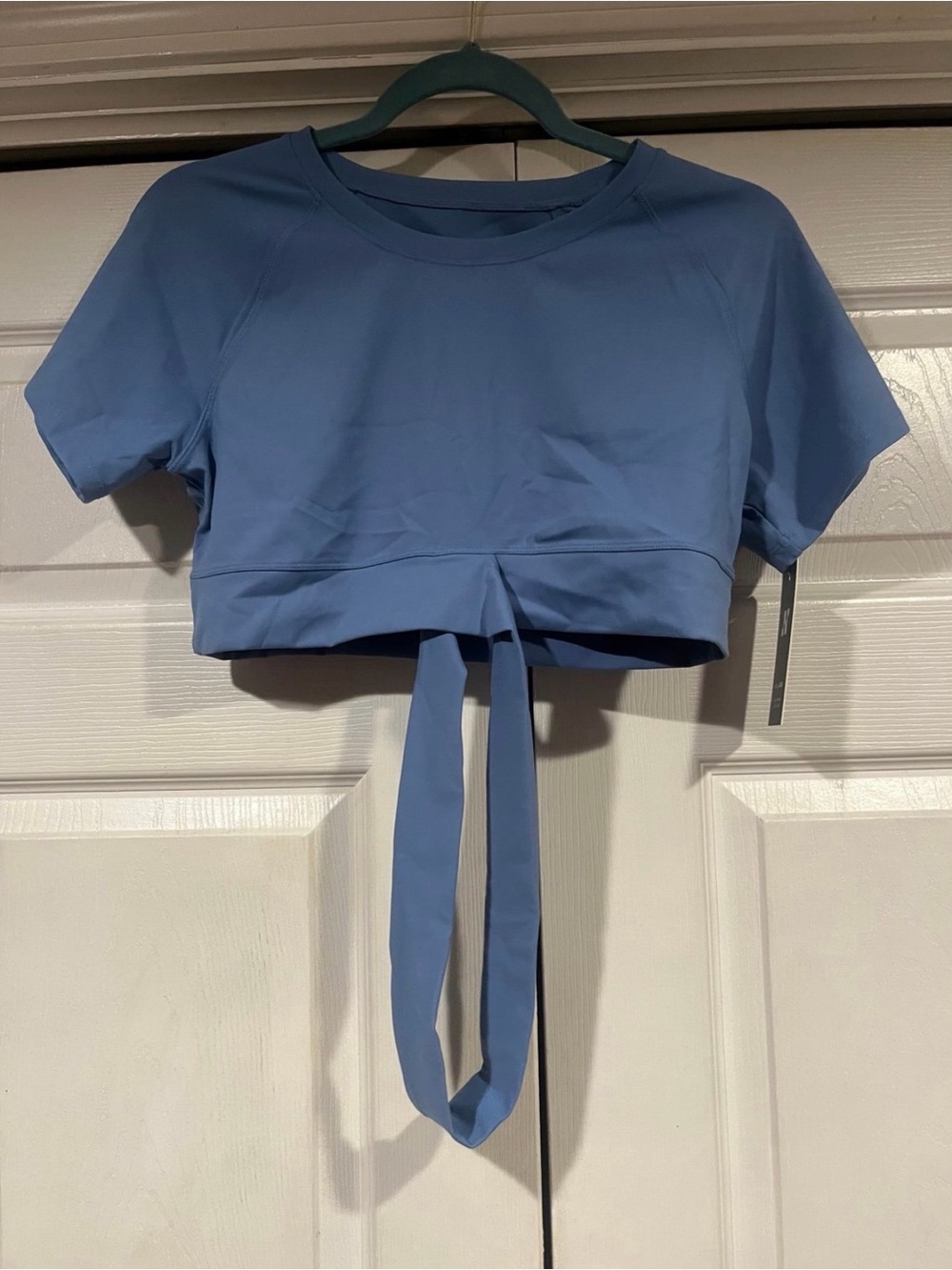 HALARA Blue Short Sleeve Crisscross Crop Top See Photos - Picture 2 of 2